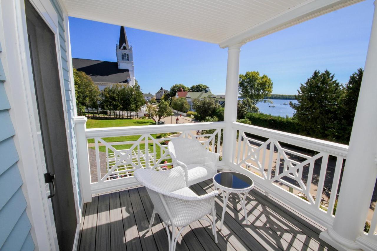 Harbour View Inn Mackinac Island Exterior photo